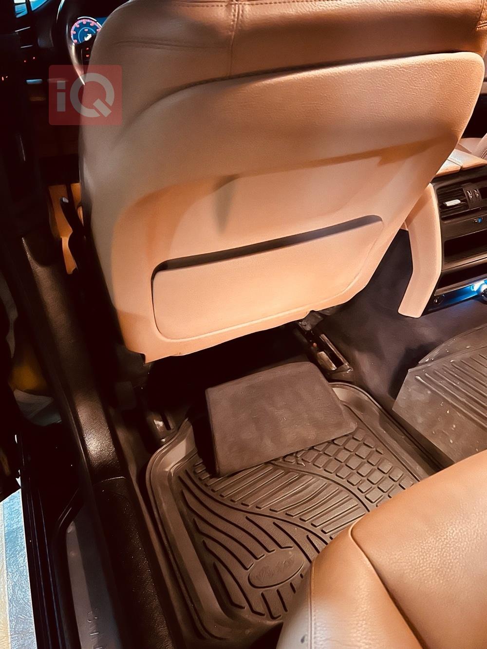 بي ام دبليو الفئة 7